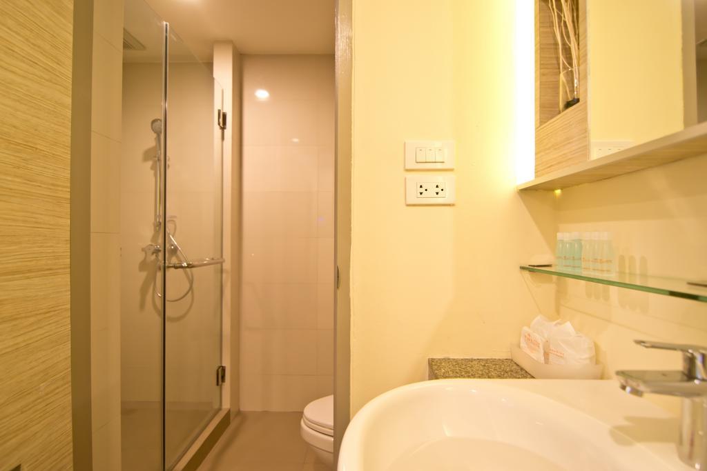Hotel Sunshine One Pattaya Habitación foto